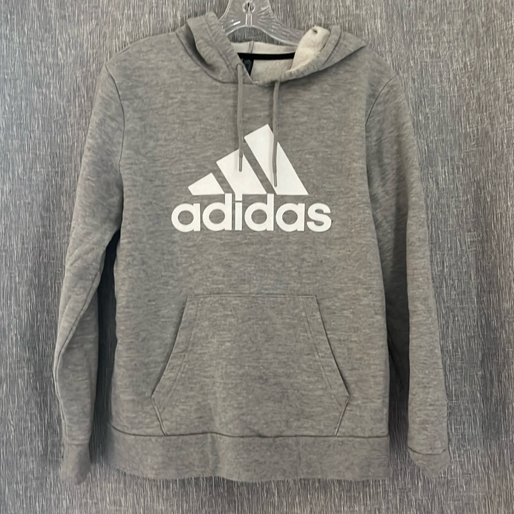 Adidas golf sweatshirt size medium